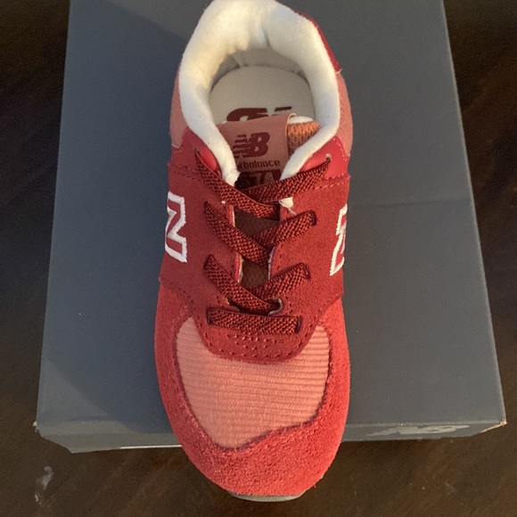 Toddler’s New Balance - Picture 3 of 4